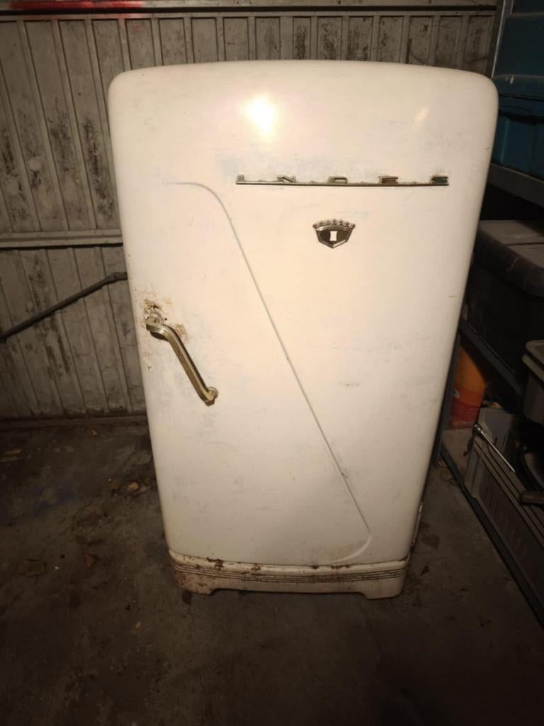 Frigo vintage couleur blanche, Enlèvement