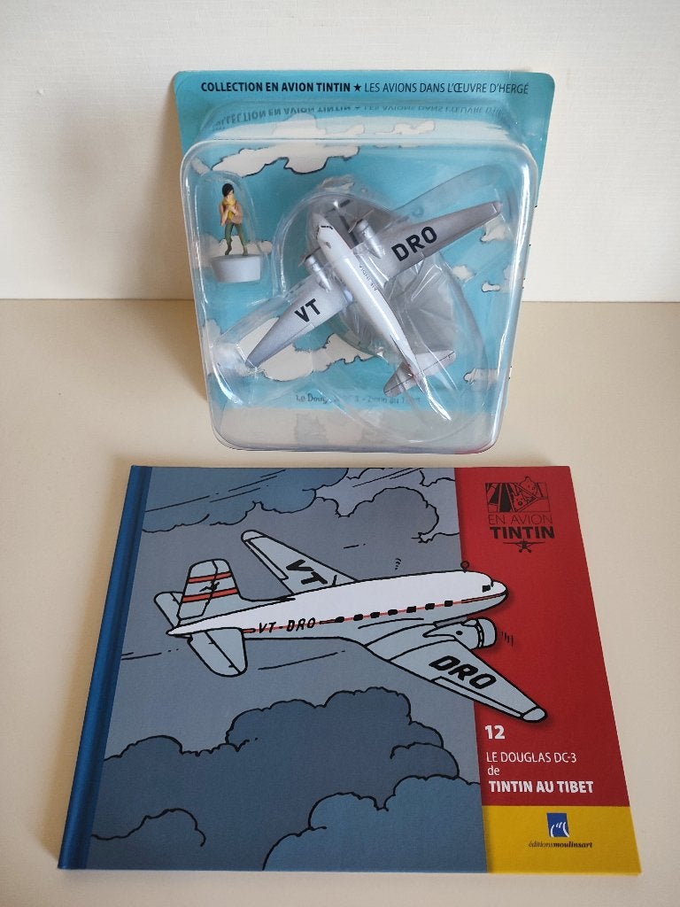 Kuifje Tintin en avion 12 vliegtuig, staander, beeldje, boek, Verzamelen, Ophalen of Verzenden, Kuifje, Nieuw, Beeldje of Figuurtje