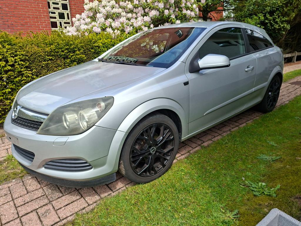 Opel astra coupe, Auto's, Opel, Stof, Handgeschakeld, Particulier, Euro 4