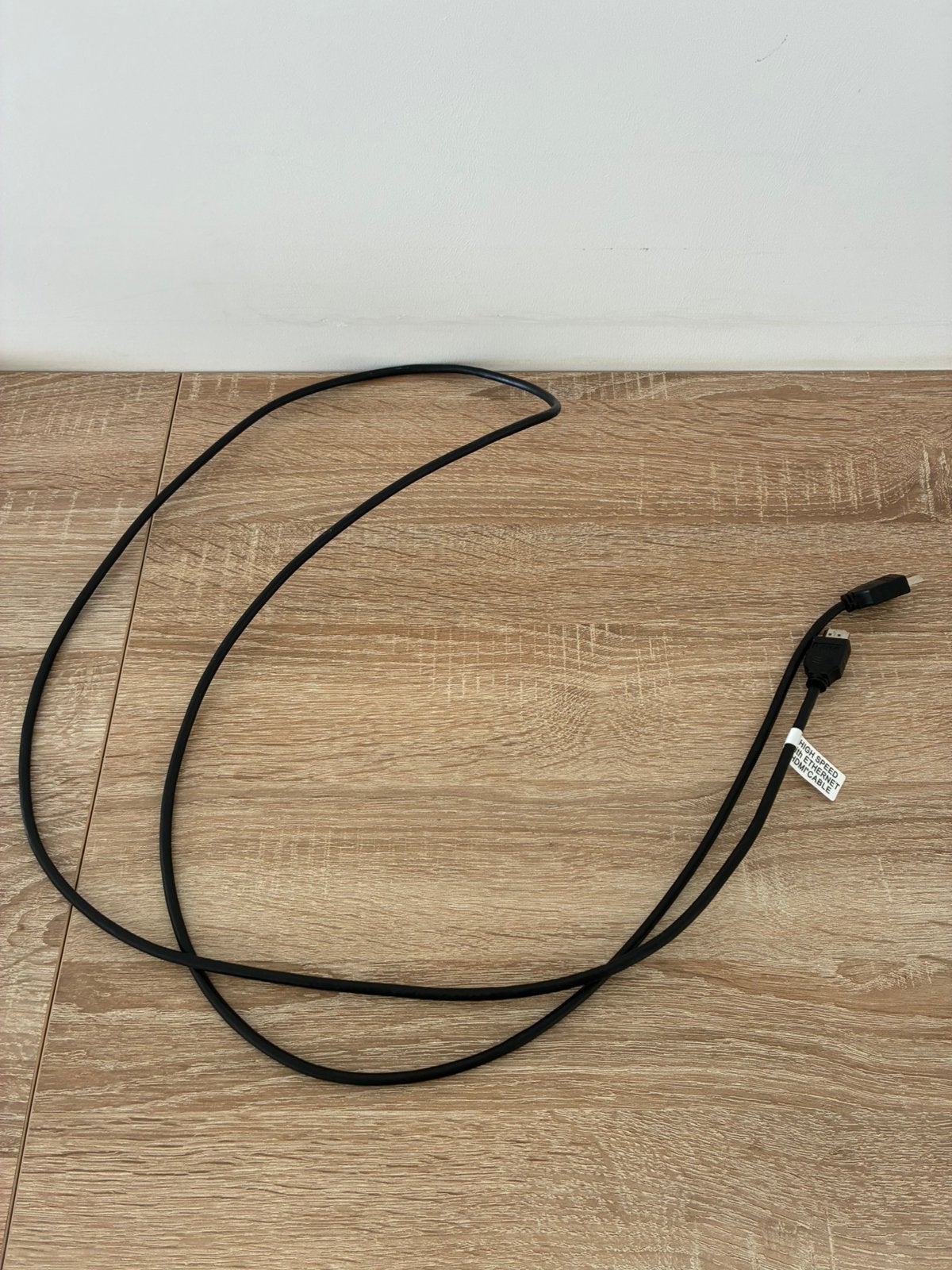 Nouveau câble HDMI haut débit avec Ethernet de 2 mètres, Enlèvement ou Envoi, Neuf, 2 à 5 mètres, Câble HDMI
