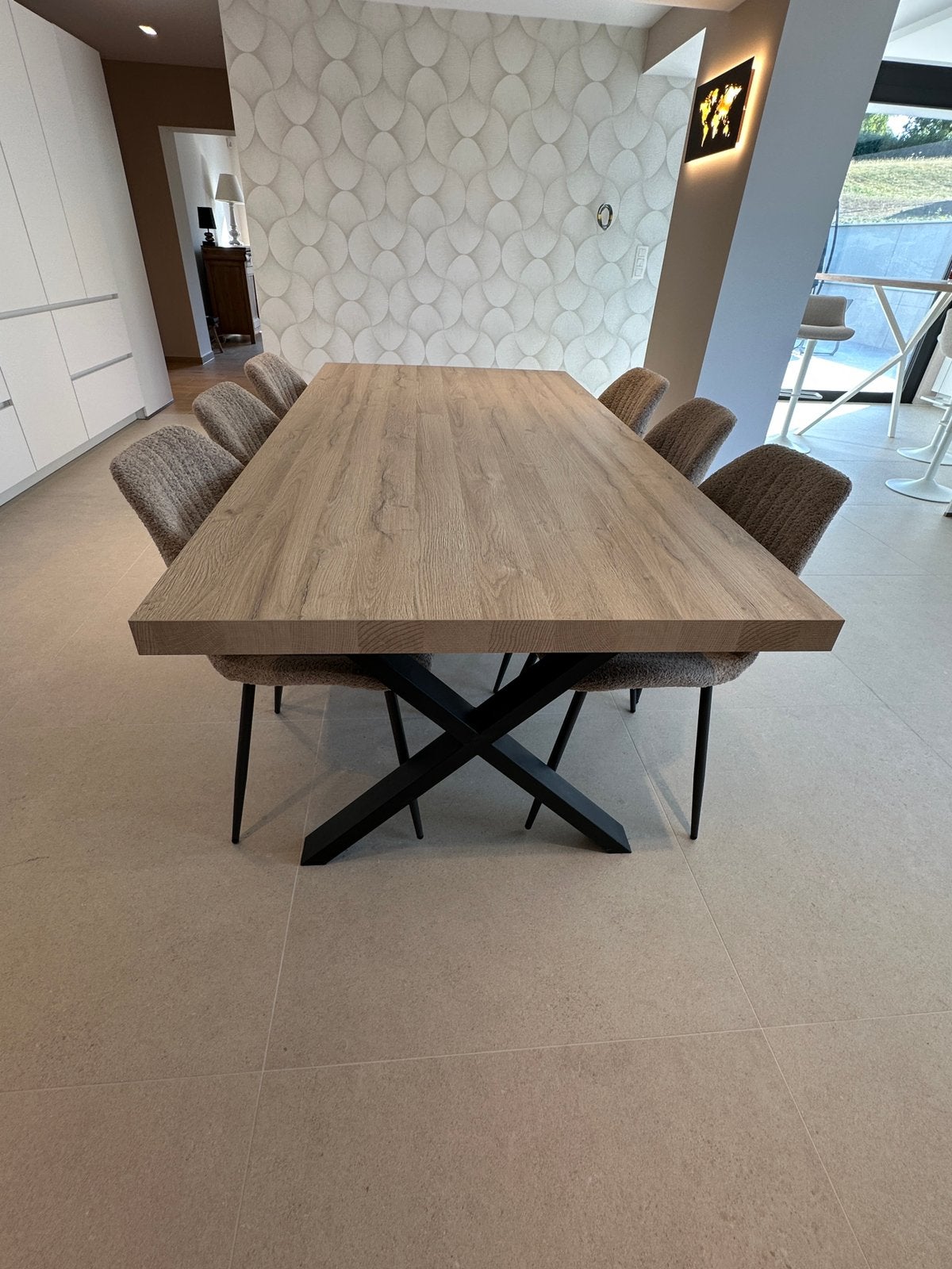 Table et éventuellement meuble salle à manger, Maison & Meubles, Salles à manger complètes, Enlèvement, Utilisé, Moderne, Moins de 4 chaises