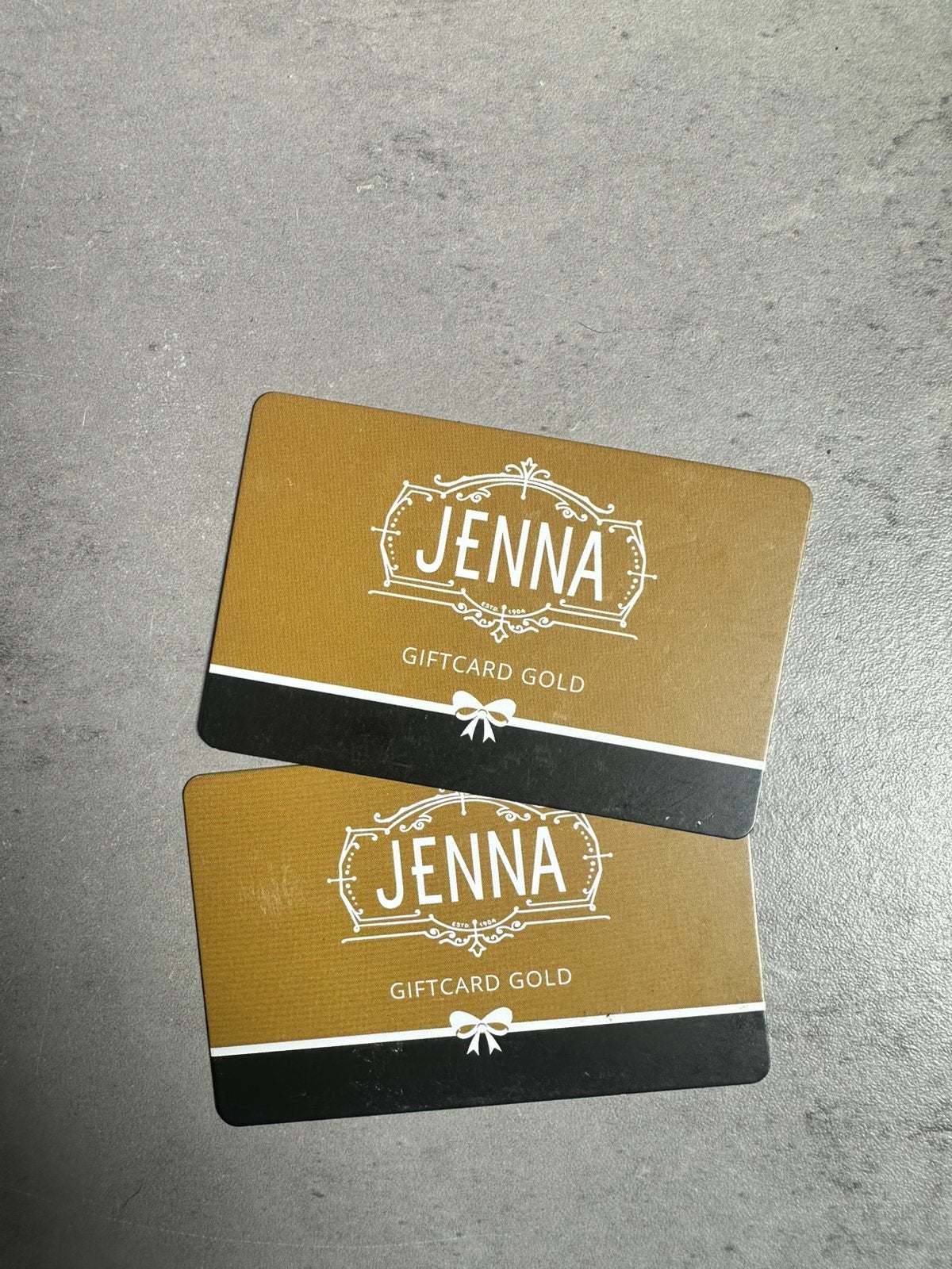 2 x jenna Leuven giftcard €50, Ophalen, Nieuw