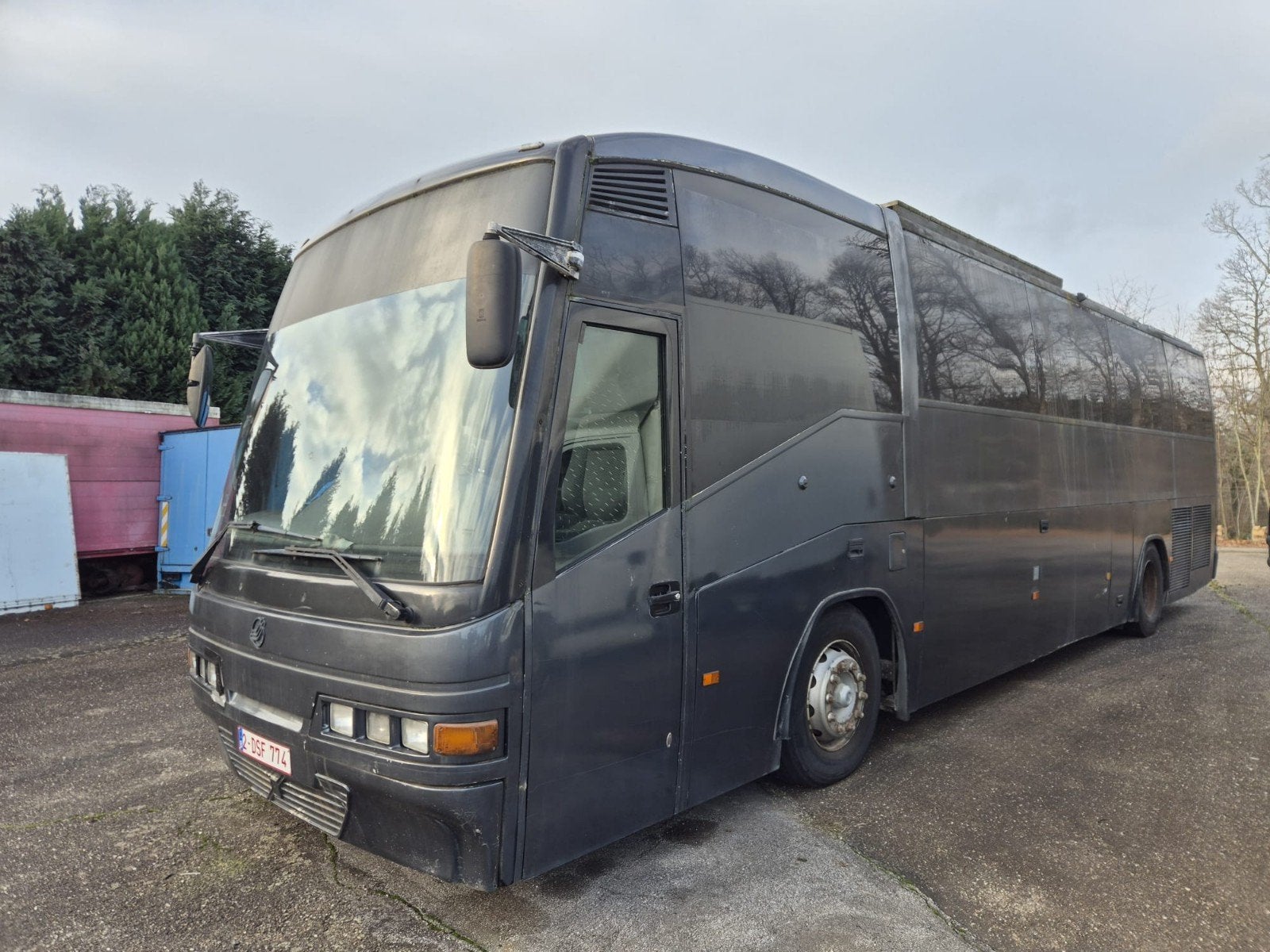 Camper bus, 4 deurs, Zwart, Diesel, Particulier