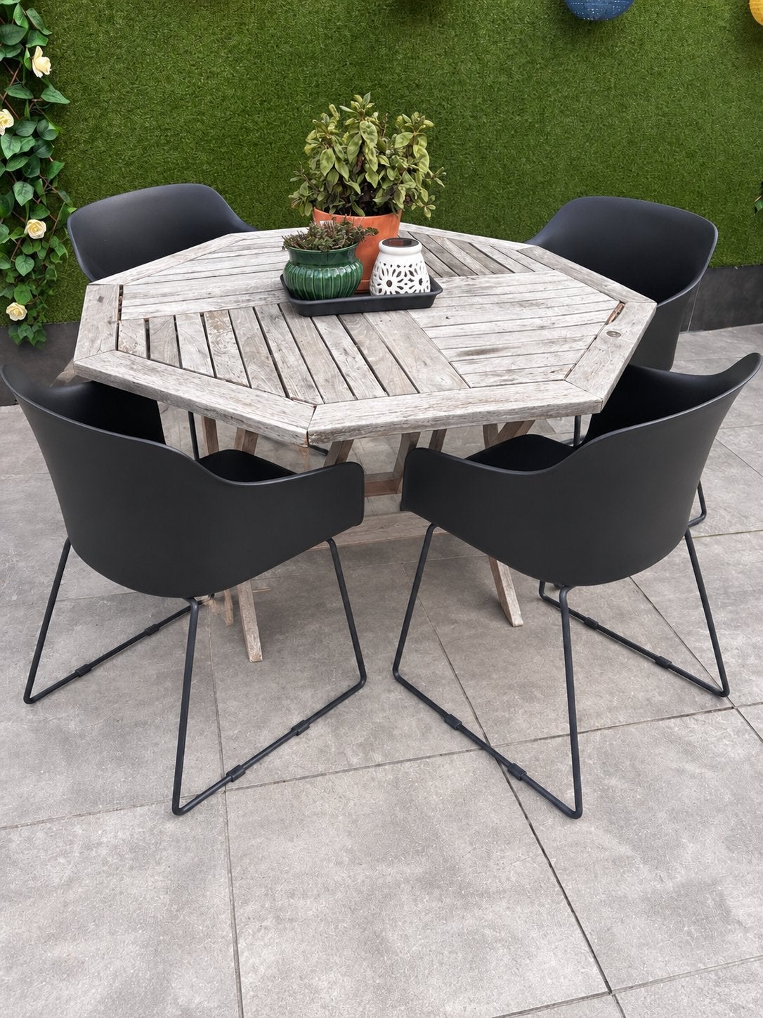 4 tuinstoelen, Ophalen, Zo goed als nieuw