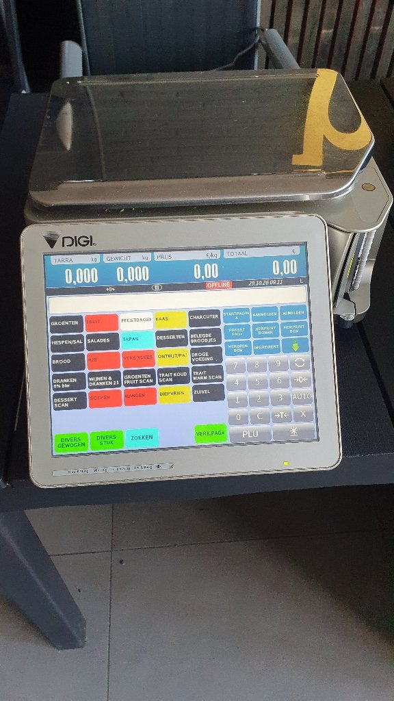 Lot van 4 professionele DIGI touchscreen weegschalen, Ophalen, Gebruikt, Winkelweegschaal, Digitaal