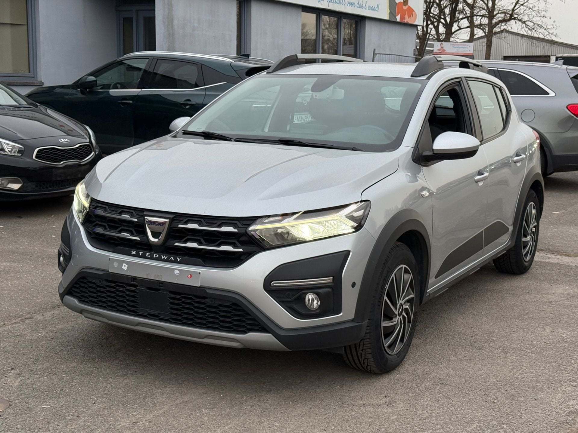 Dacia Sandero 1.0I LPG 2021, Autos, 1229 kg, Argent ou Gris, Achat, Euro 6
