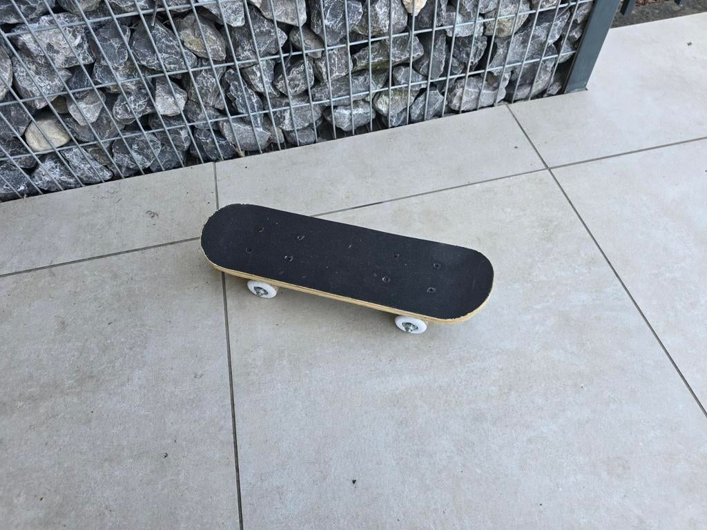 Skateboard enfant, Enlèvement
