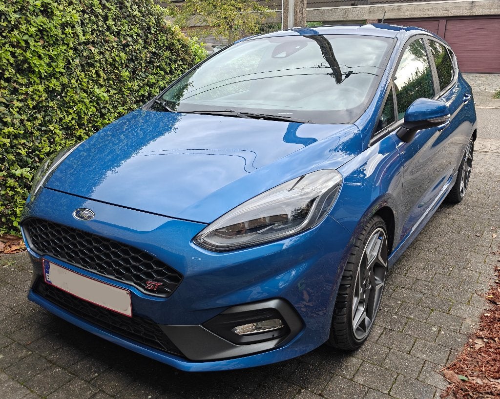 Ford Fiesta ST Ultimate, Voorwielaandrijving, Dealer onderhouden, Blauw, Leder en Stof