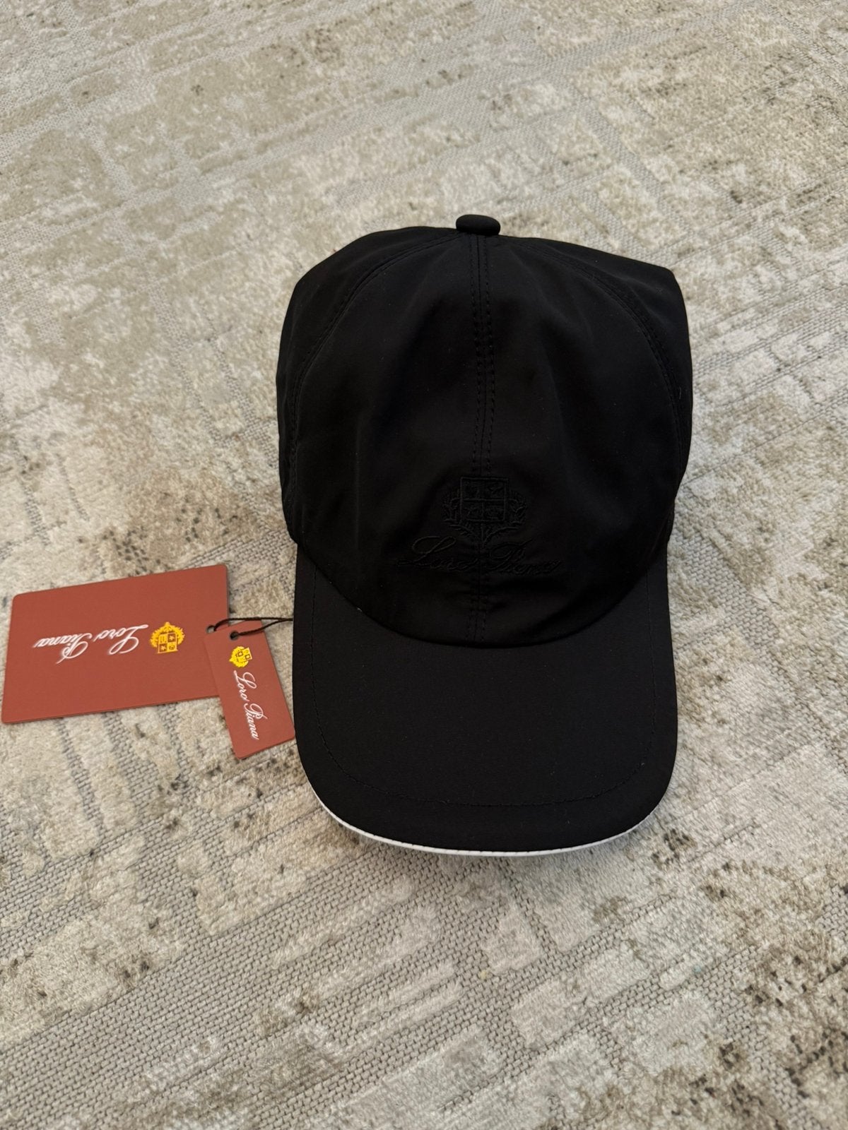 Loro Piana Pet, Enlèvement, Comme neuf, Casquette