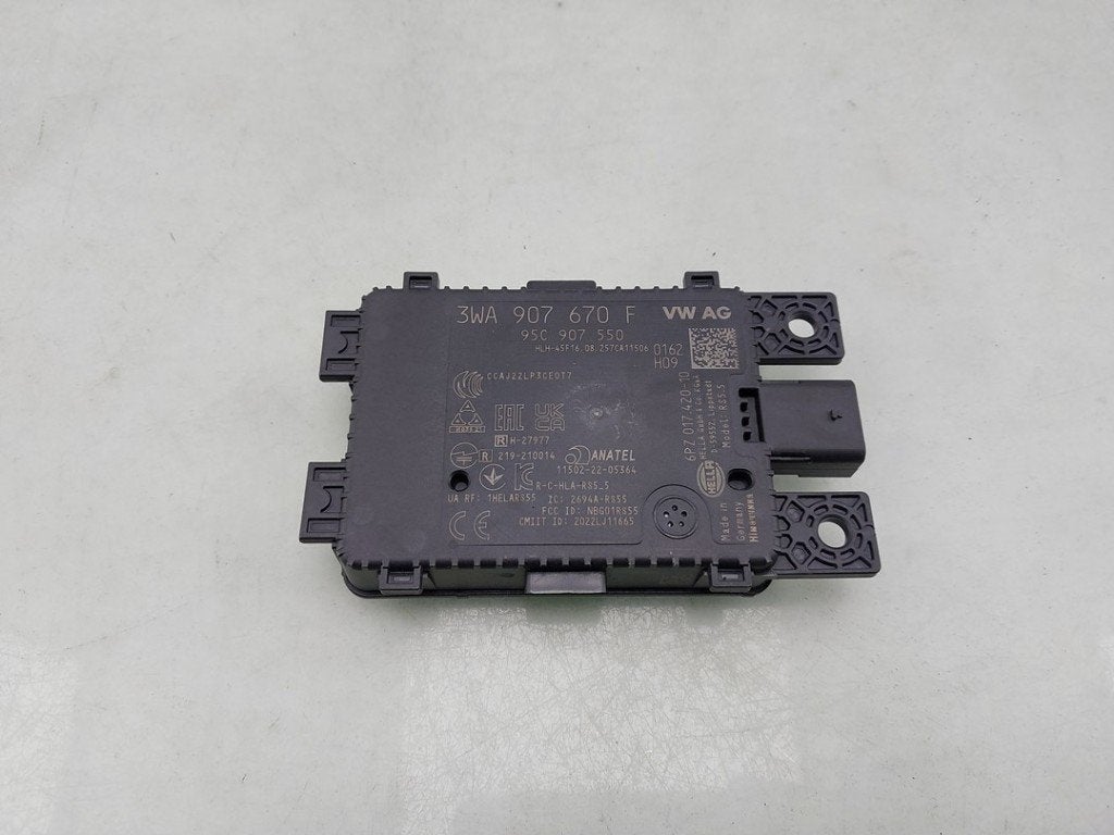 CAPTEUR RADAR Volkswagen Golf VIII (CD1) (|3WA907670F|), Volkswagen, Volkswagen AG, Utilisé, Kundenbetreuung@volkswagen.de
