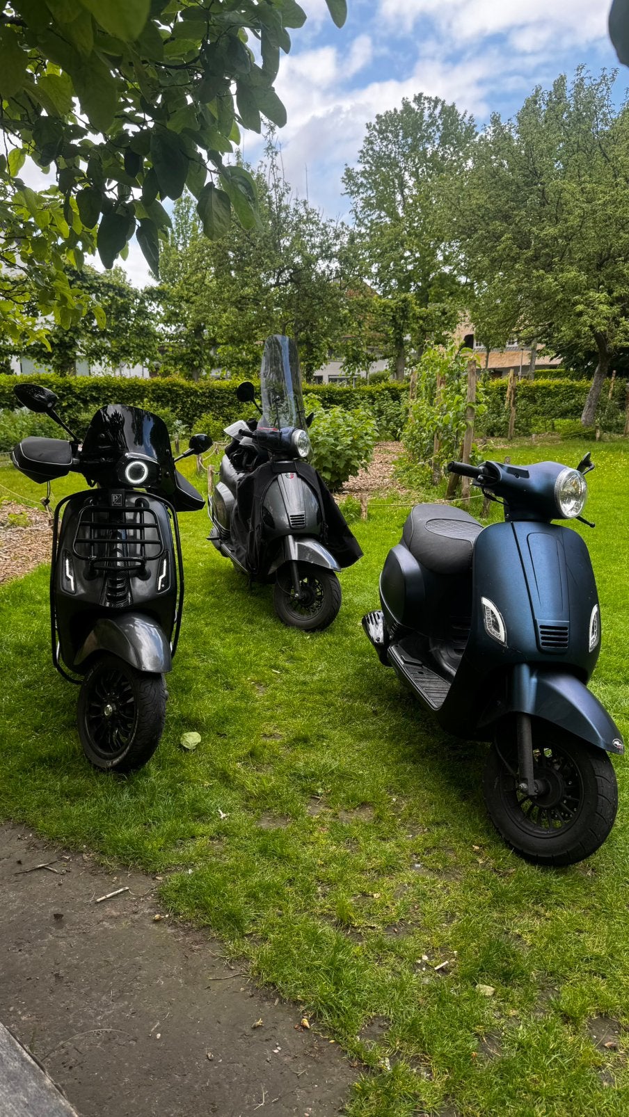 Btc riva 2022 toscana look-a-like (blauwe in de fotos), Fietsen en Brommers, Scooters | Overige merken, Ophalen, Klasse A (25 km/u)