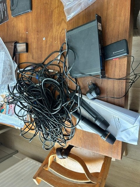 materiel MICROS Sennheiser, TV, Hi-fi & Vidéo, Enlèvement ou Envoi, Sennheiser, Sans fil, Noir