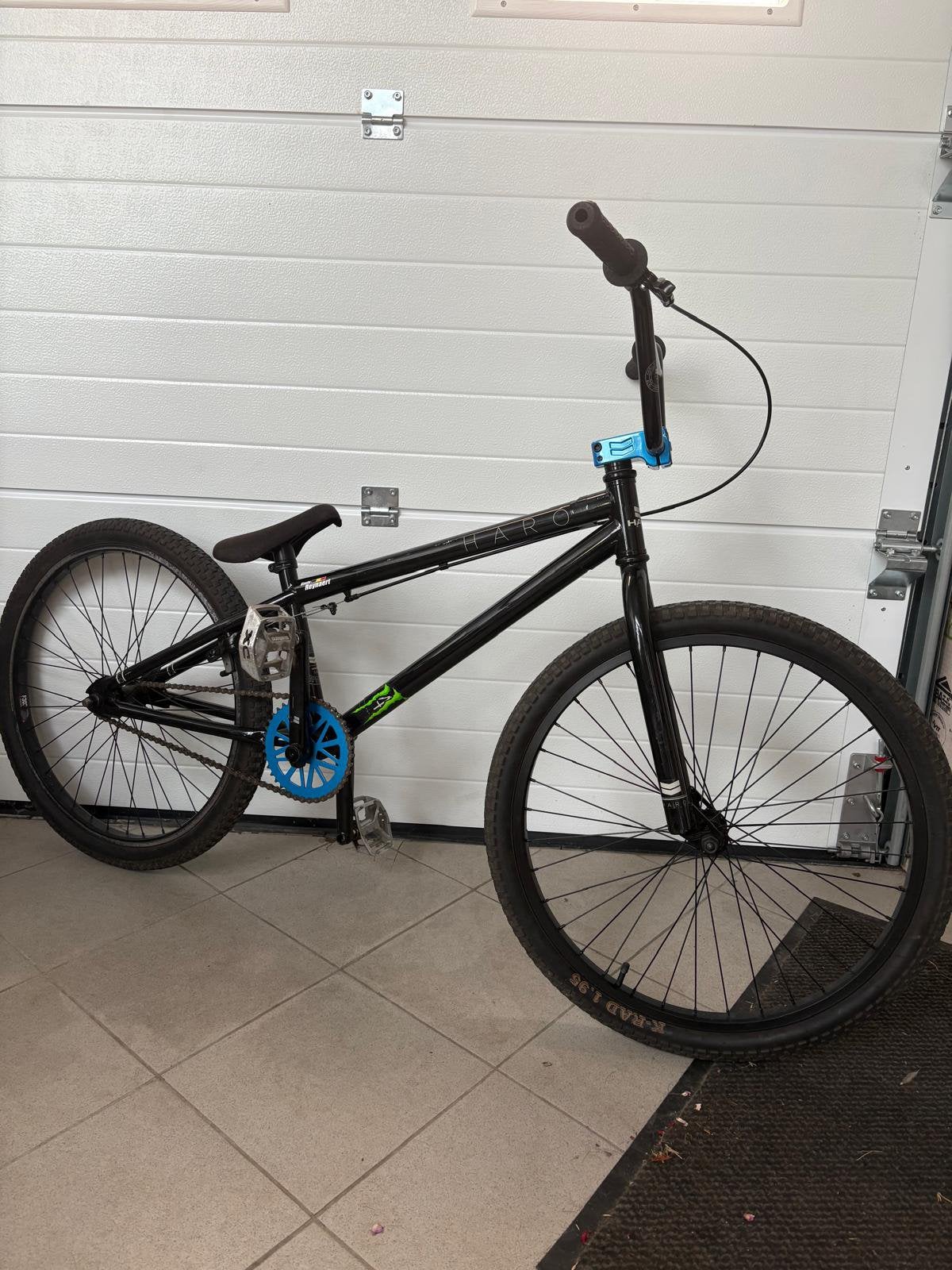 BMX Haro bike 24" volledig in orde, Fietsen en Brommers, Ophalen, Zo goed als nieuw