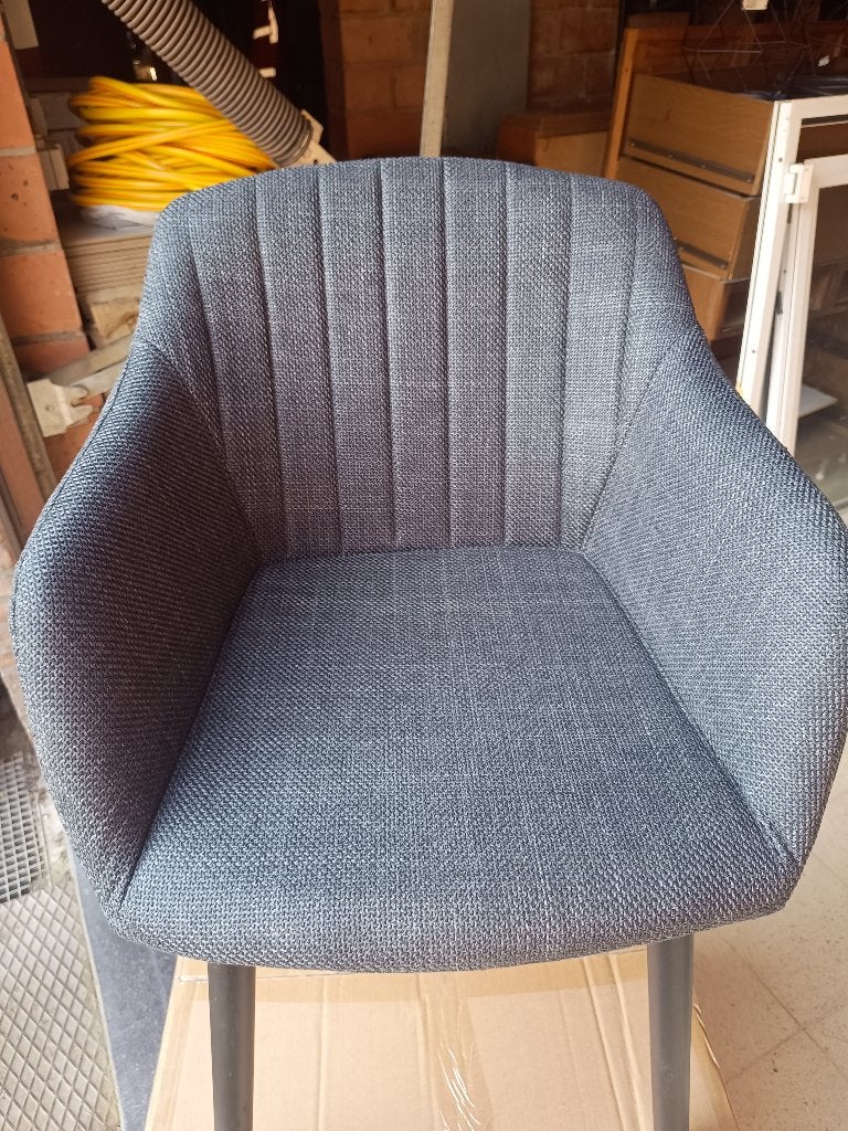 4 eetkamerstoelen, Ophalen, Eetkamer/keukenstoen kuipmodel, Zwart, Nieuw