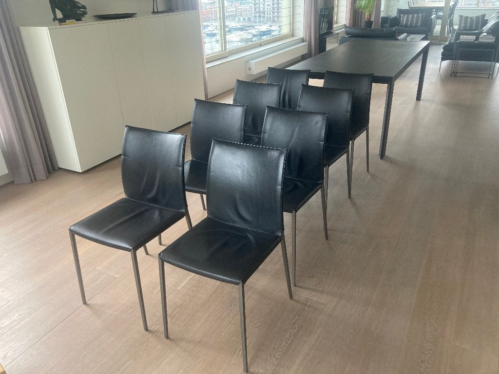 8 Design stoelen Zanotta Lia (model 2086) zwart leer Nappa, Ophalen, Moedern design, Zwart, Zo goed als nieuw