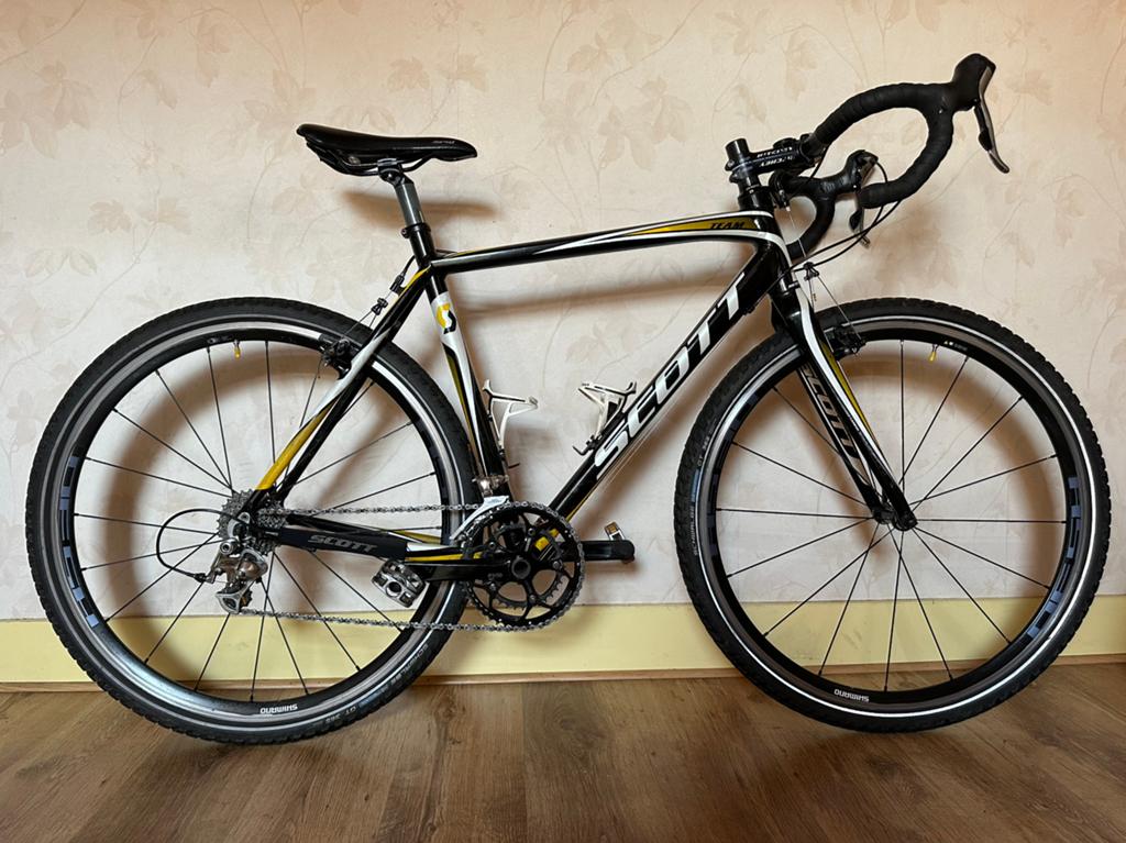 Vélo gravel Scott Team – Taille 57 cm – Très bon état, Vélos & Vélomoteurs, Autres marques, Frein sur jante, Aluminium, Comme neuf