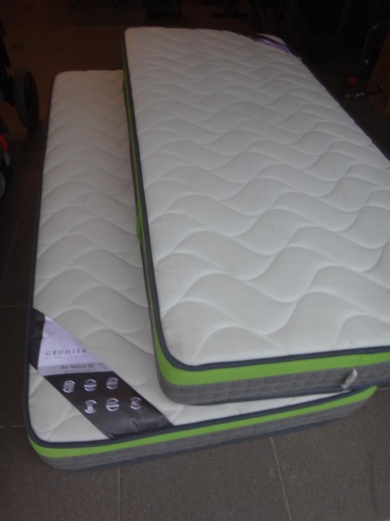 Tête de lit matelas sommiers, Neuf, 90 cm, Enlèvement, Deux personnes