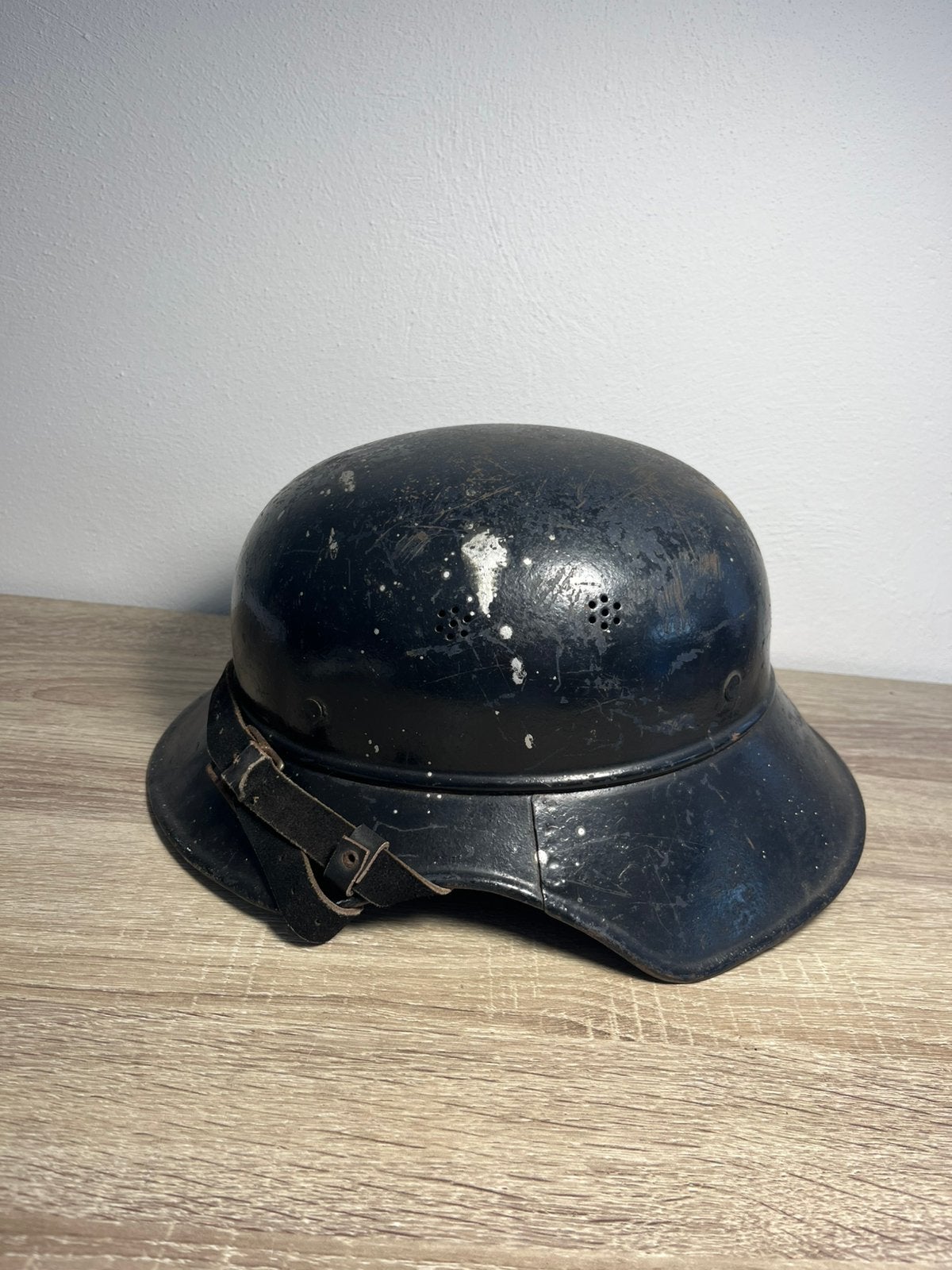 Ww2, duits 3piece gladiator luftschutz helm, Ophalen of Verzenden, Luchtmacht, Helm of Baret