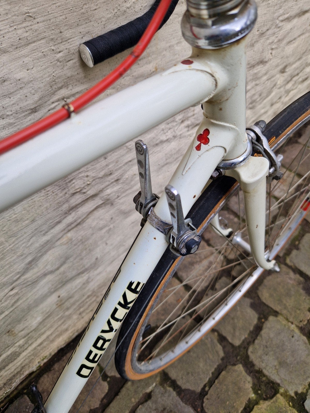 Derycke koersfiets, Ophalen