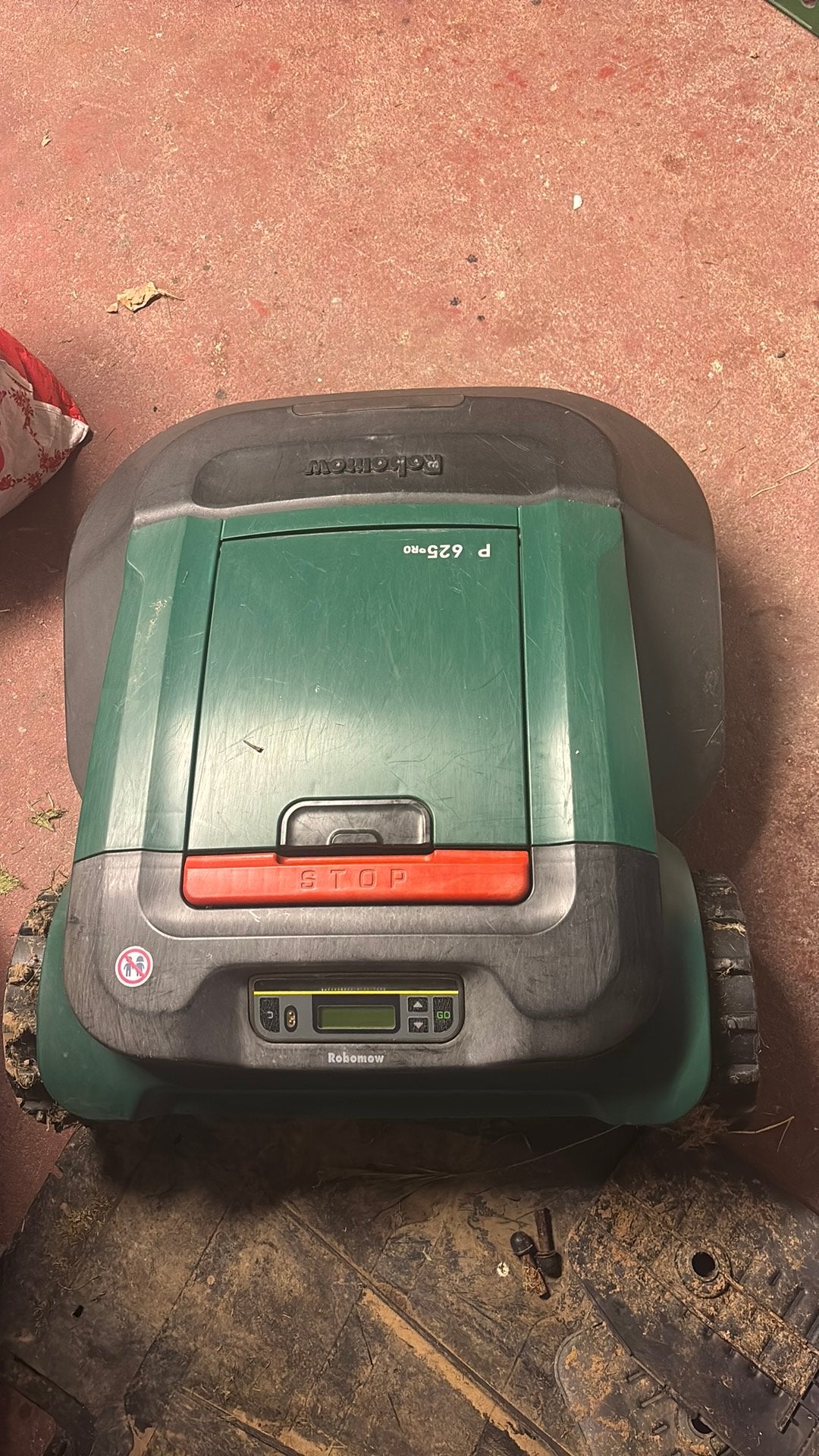 Robomow RS625 Pro (2020) – à réparer –, Jardin & Terrasse, Enlèvement, Utilisé, Plus de 25 cm, Contrôlable via l'application