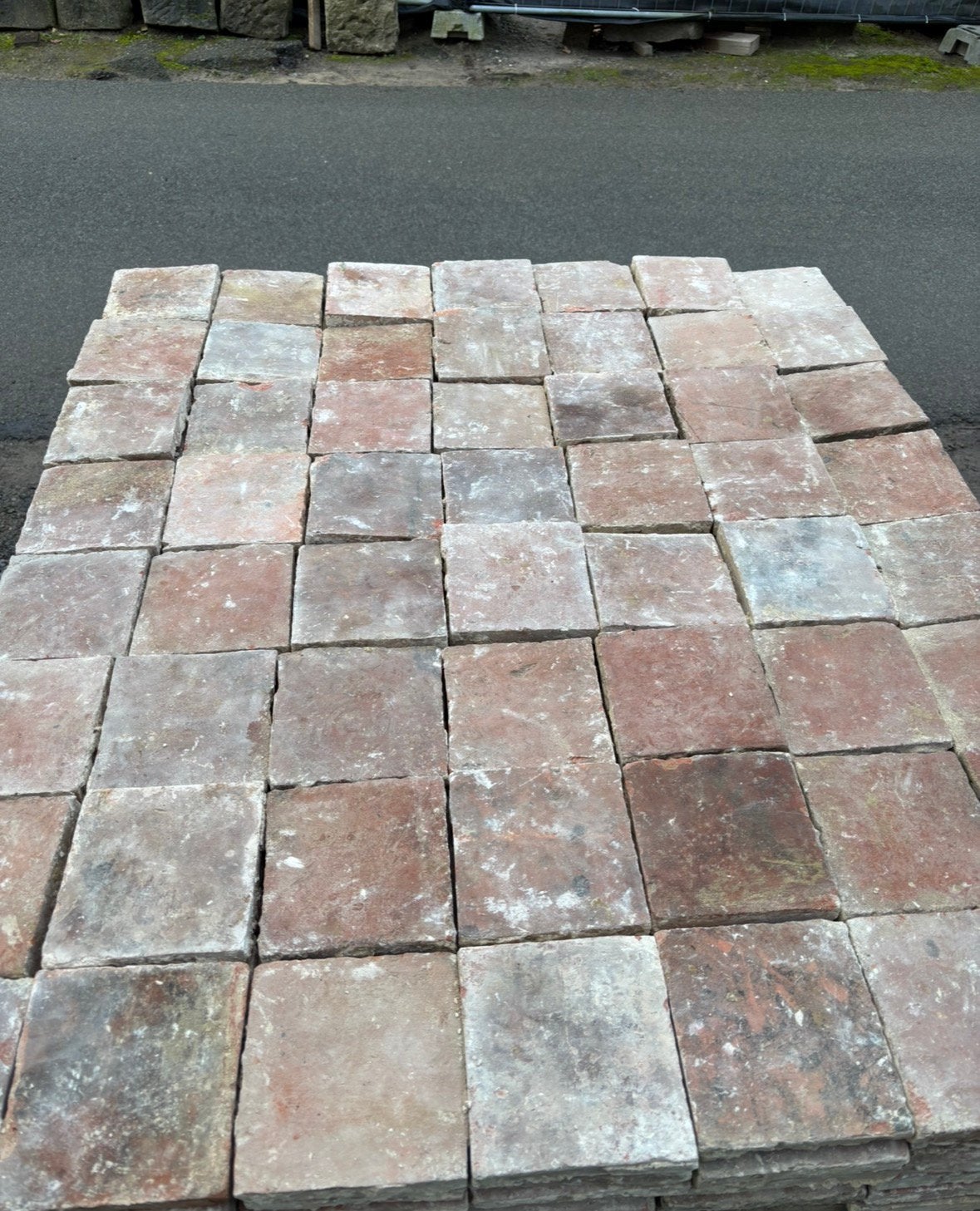 Lot Antieke terracotta tegels. Voor info BELLEN 0474220705, Ophalen