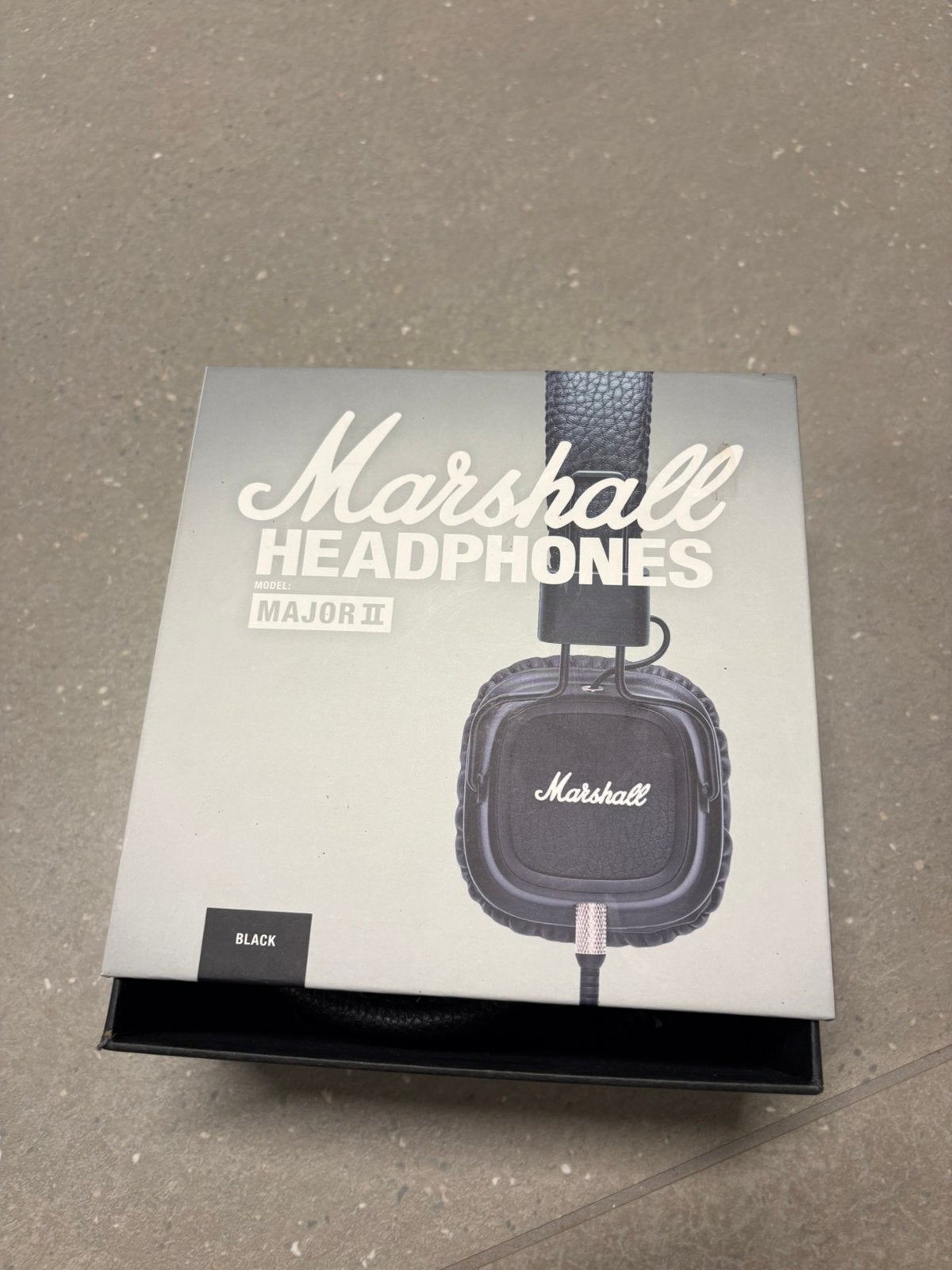 Marshall hoofdtelefoon met extra oorkussentjes, Audio, Tv en Foto, Ophalen, Zo goed als nieuw, Marshall