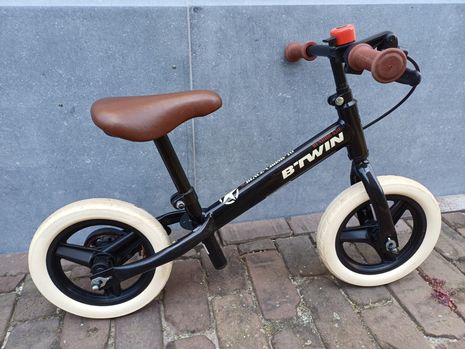 Loopfietsje Btwin, Enlèvement, Utilisé, Vélo d'équilibre