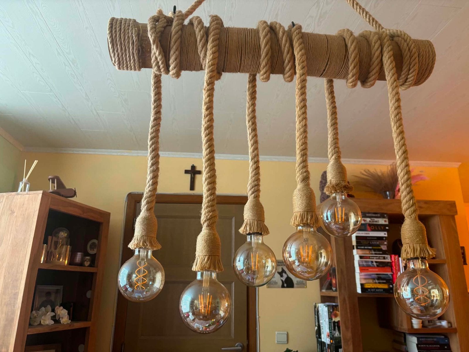 Houten luster met touwlampen, Huis en Inrichting, Ophalen, Zo goed als nieuw