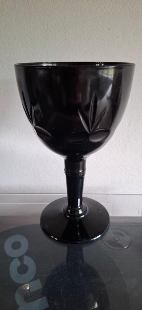 Het zwarte westmalle glas, Enlèvement