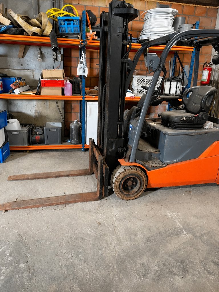 Toyota 8FBET18 elektrische vorkheftruck - batterij reviseren, Doe-het-zelf en Bouw, Gereedschap | Overige machines, Ophalen, Gebruikt