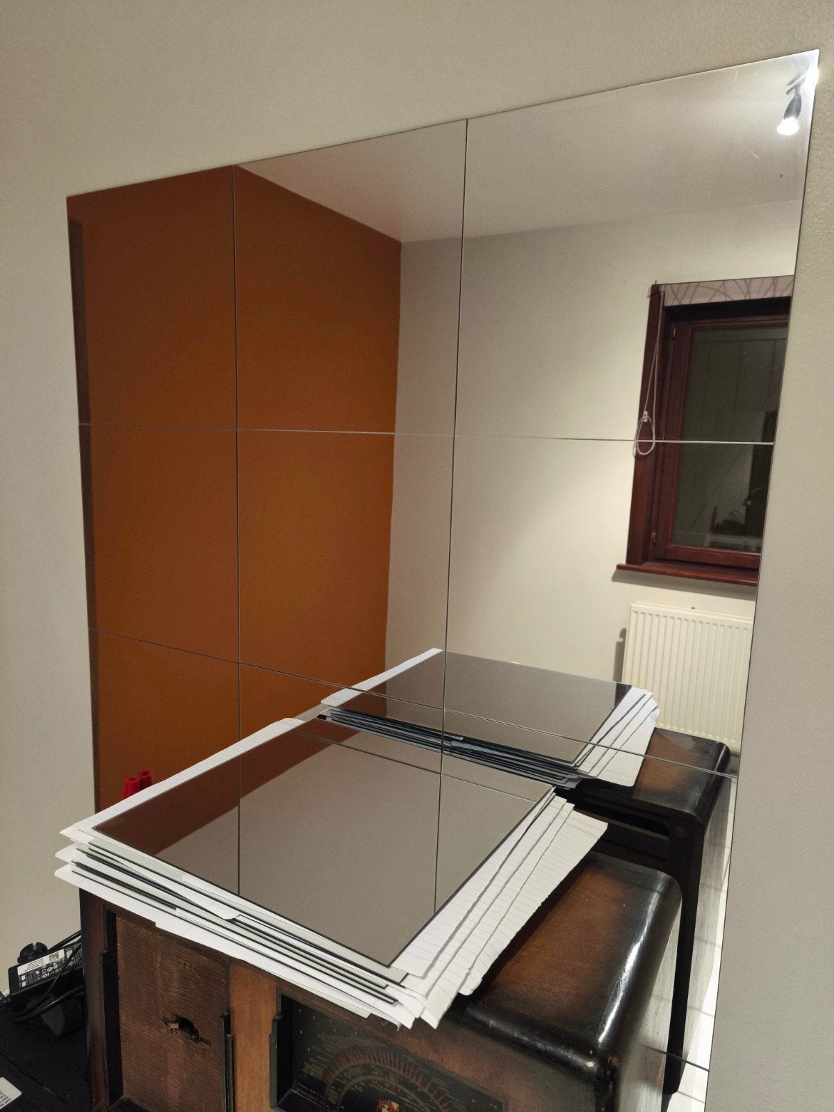 Lot de 12 miroirs 30x30 à coller aux mur.

Miroir carré de 3, Moins de 100 cm, Carré, Enlèvement, Utilisé