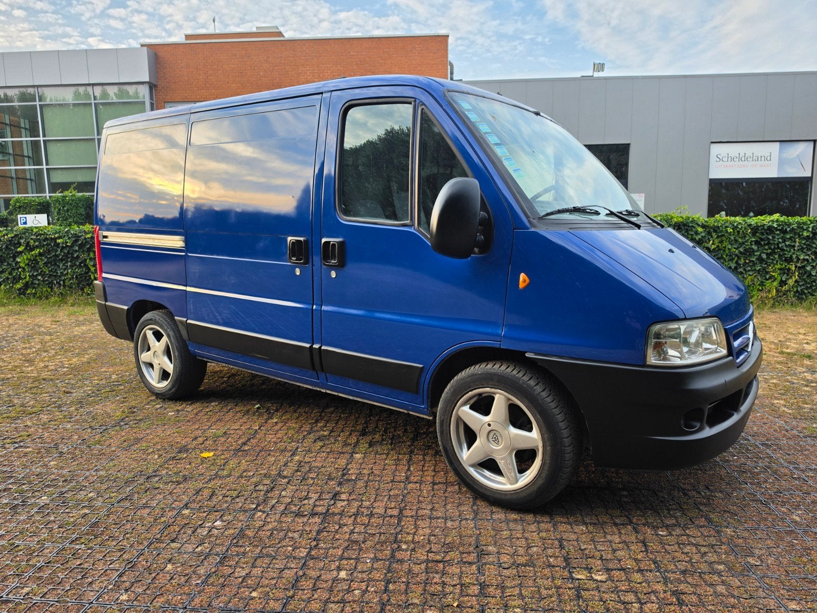 Citroen Jumper 2.8jtd L1H1 Slechts 83.000km Airco Gekeurd !, 94 kW, Stof, Citroën, Blauw