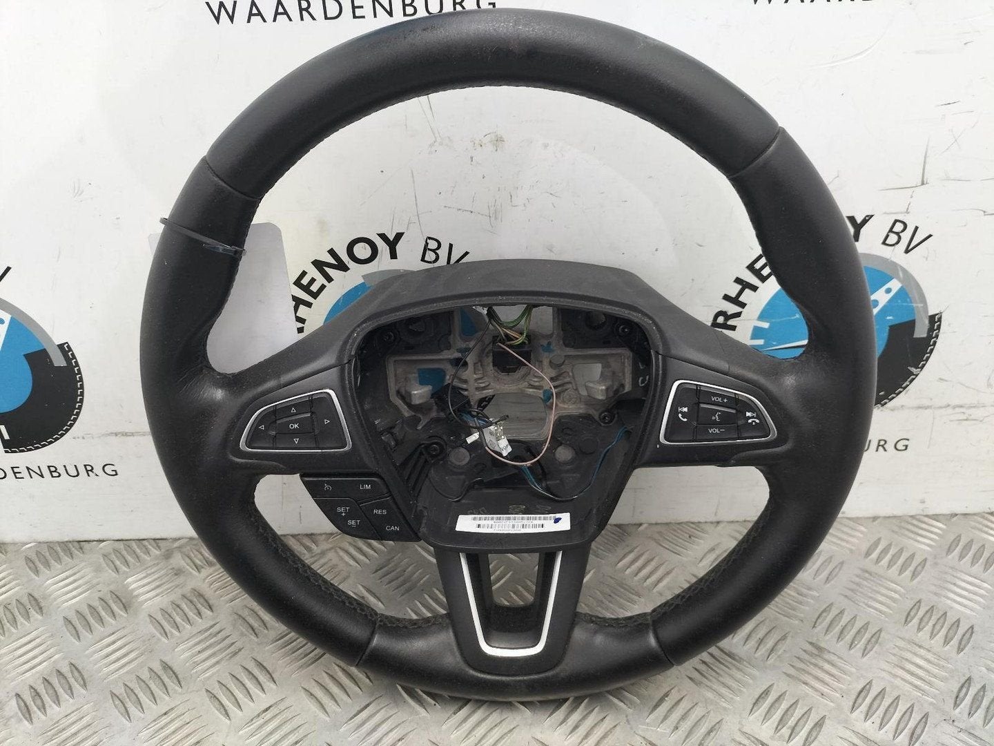FORD FOCUS 1.5 TDCI Tit. Ed.  STUURWIEL 2015, Ophalen of Verzenden, Gebruikt, ARN erkend
