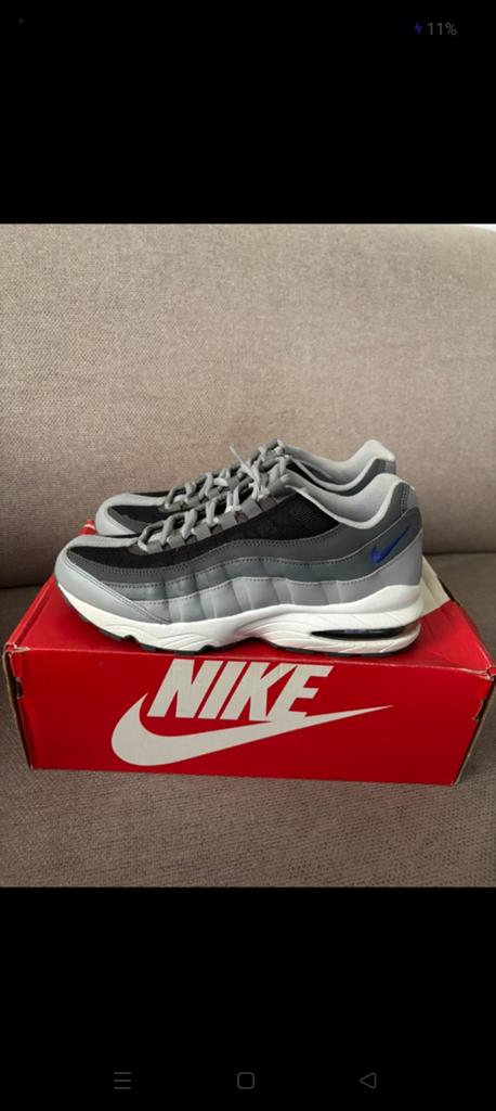Nike Air Max 95 GS, Ophalen