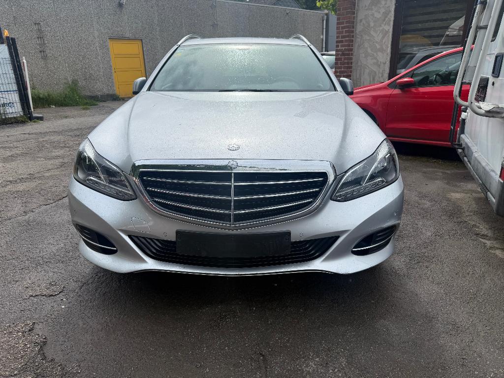 Mercedes E 200d break 170ch 139mkl automatique, Autos, Argent ou Gris, Euro 6, Entreprise, Noir