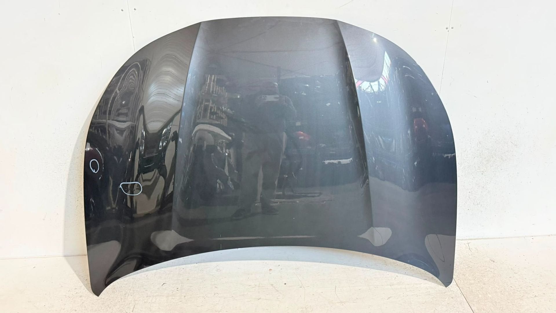 Capot moteur Cupra Terramar 578823155, Autovia A-2, Km 585 585
08760  Martorell, ES, SEAT S.A., Utilisé, Customercare@seat.es
