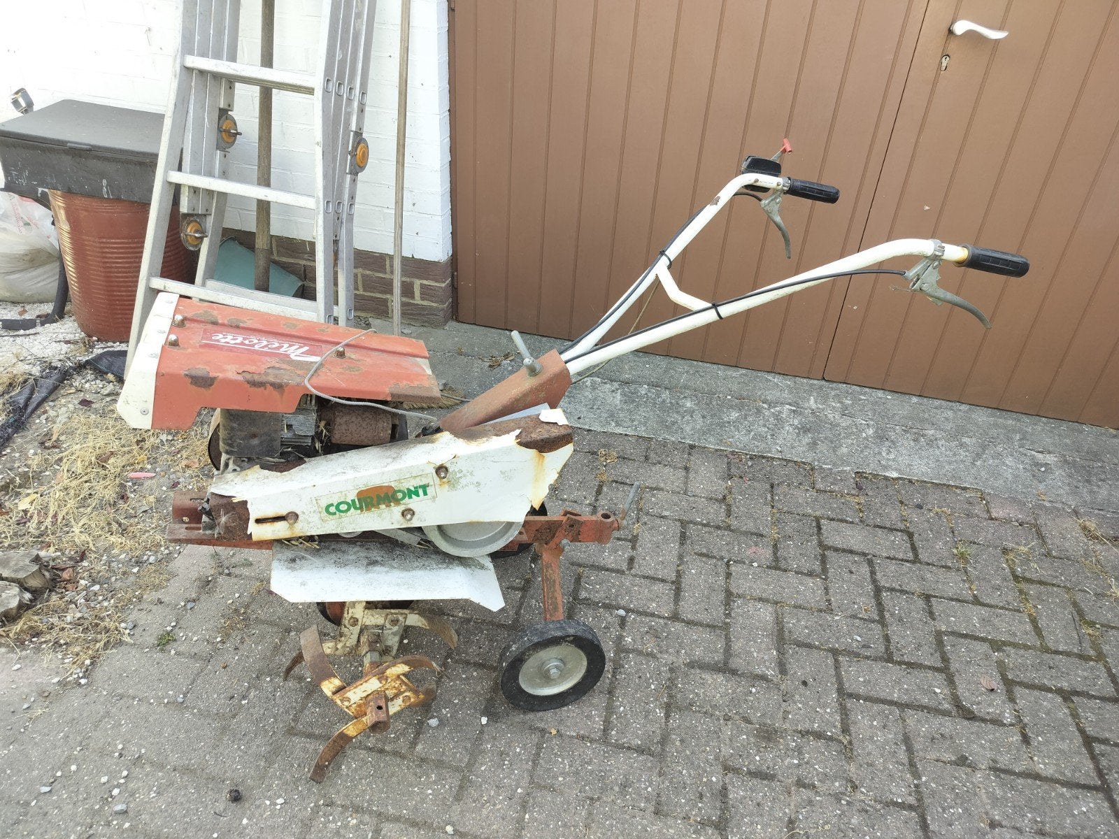 motoculteur à réparer, Doe-het-zelf en Bouw, Gereedschap | Freesmachines