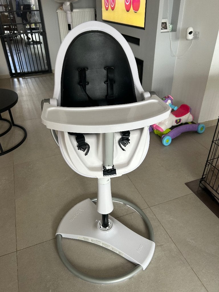 Kinderstoel Bloom, Kinderen en Baby's, Kinderstoelen, Ophalen, Gebruikt, Meegroeistoel, Afneembaar eetblad