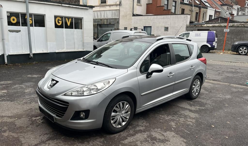 Peugeot 207 1.6 Premium | 2011 | 112.950 KM, Auto's, Euro 5, Bedrijf, Cruise Control, Automaat