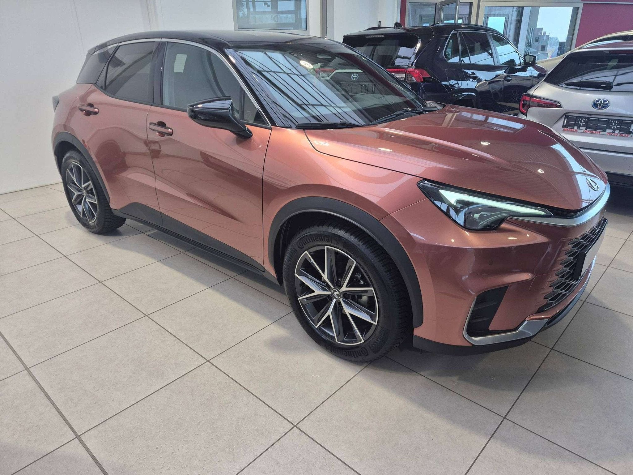 Lexus LBX Hybrid COOL +LEDER/ALCANTARA +Elektrische zetel +S, Autos, 100 kW, Achat, Entreprise, LBX