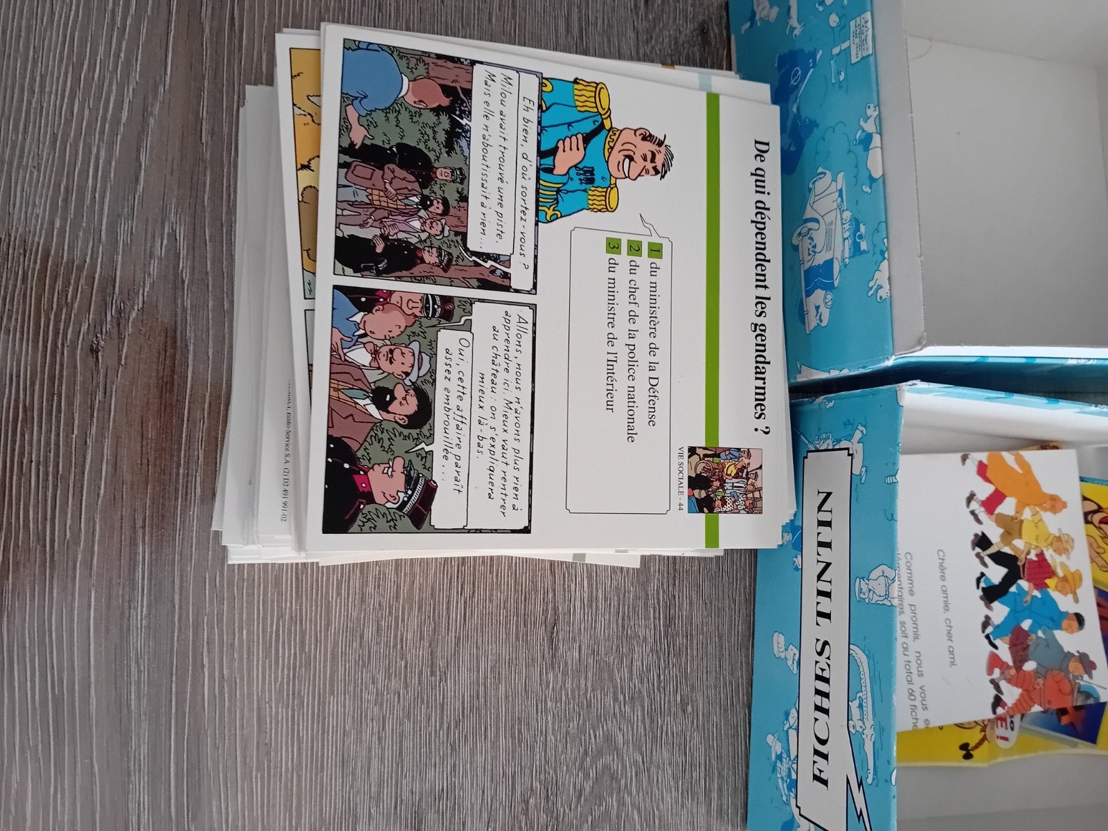 60 fiches tintin, Collections, Enlèvement ou Envoi