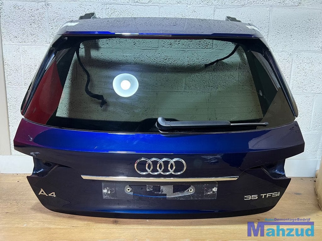 AUDI A4 B9 AVANT blauw achterklep 2020-2024, Auto-onderdelen, Gebruikt, Deur, AUDI AG, Auto-Union-Strasse 1
85045  Ingolstadt, DE