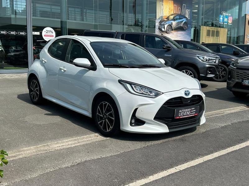 Toyota Yaris 1.5HYB ICONIC, Auto's, Automaat, https://public.car-pass.be/vhr/e70b5113-caf0-4606-bf49-ceae9190b0c3, Hybride Elektrisch/Benzine
