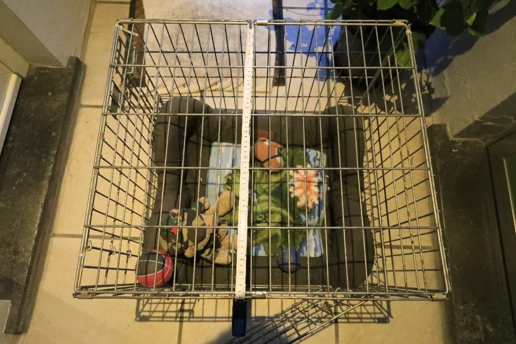 Hondenbench, Dieren en Toebehoren, Hondenbenches, Ophalen, Zo goed als nieuw