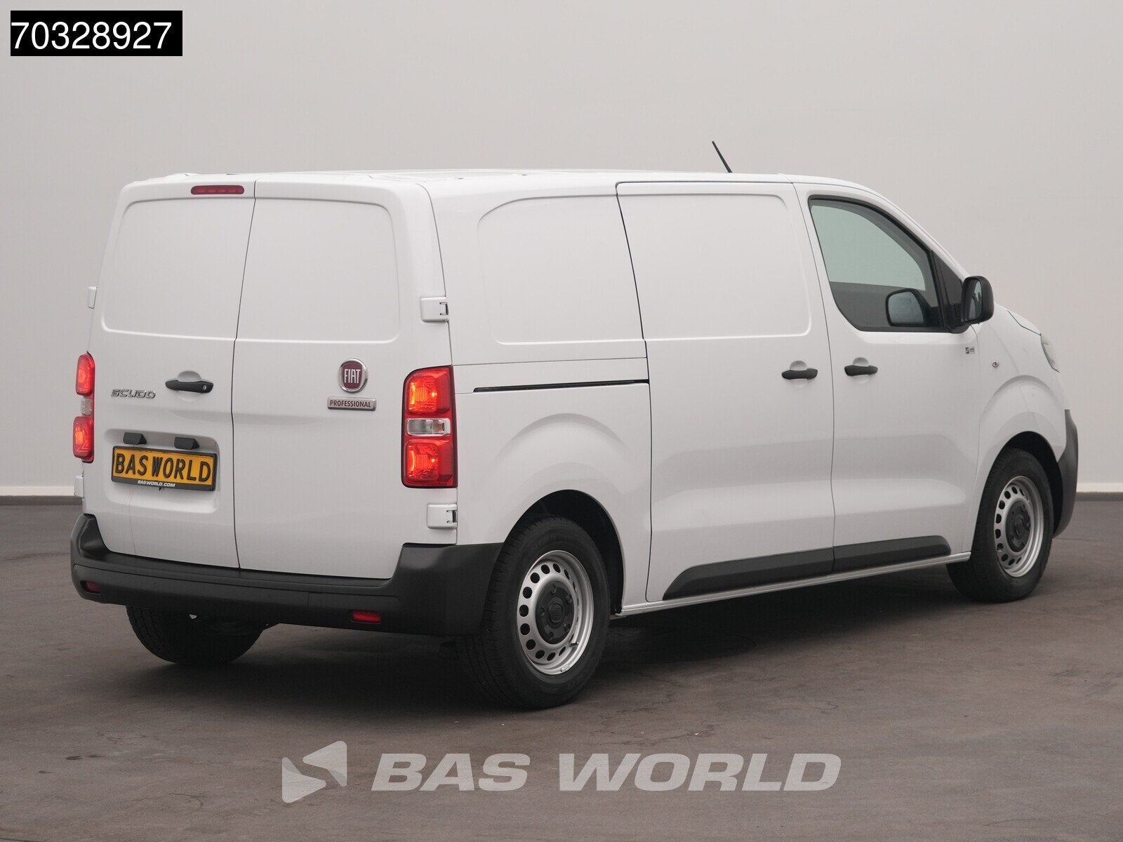 Fiat Scudo 145pk L2H1 Airco Cruise Parkeersensoren Euro6 L2, Auto's, Bestelwagens en Lichte vracht, Stof, Gebruikt, 4 cilinders