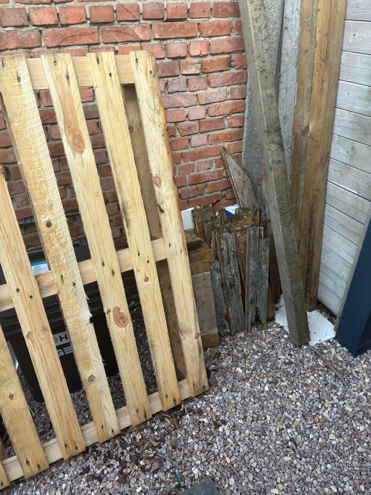 Gratis brandhout., Tuin en Terras, Ophalen, Zo goed als nieuw
