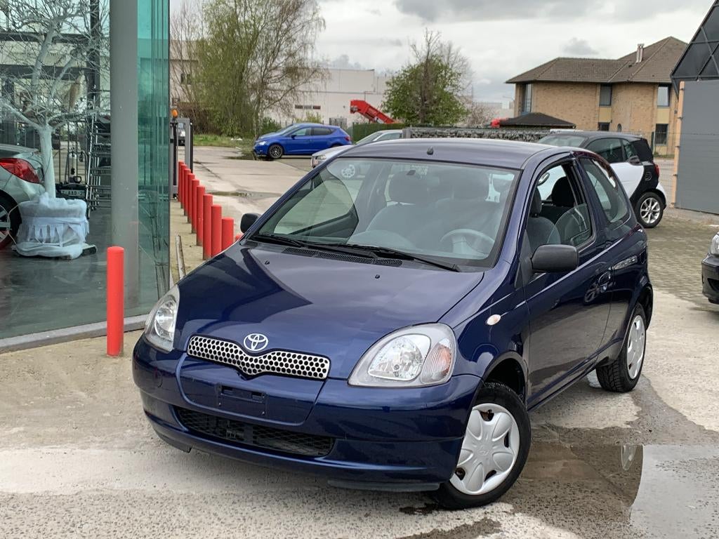 Toyota Yaris, Autos, Entreprise, Garantie prolongée, Boîte manuelle, Tissu