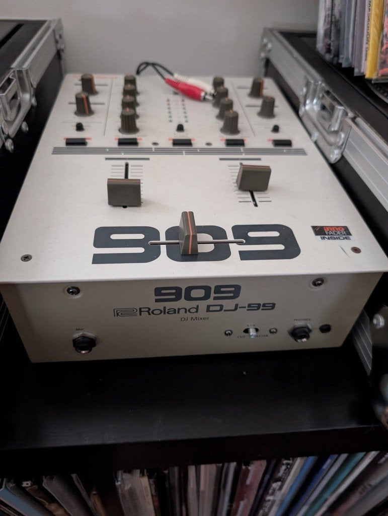 2 reloop rp2000 usb &  Roland DJ 99 mixer, Ophalen, Gebruikt, Dj-set, Reloop