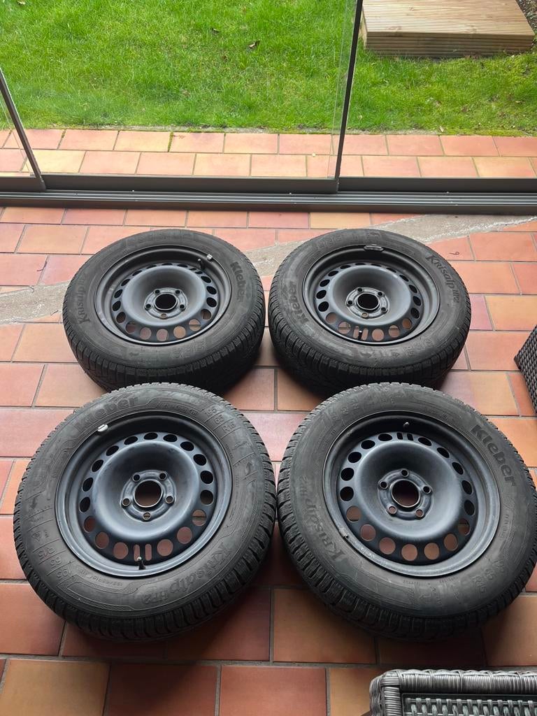 Roues avec pneus hiver, 15 pouces, Pneus et Jantes, Pneus hiver, Véhicule de tourisme