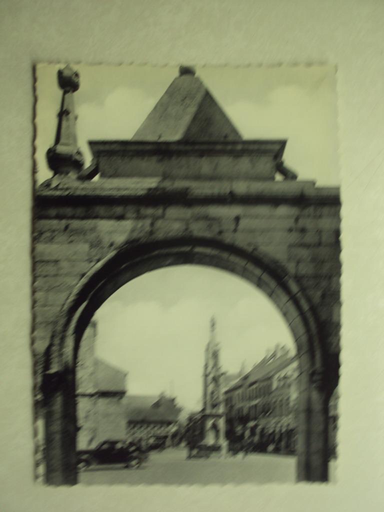 54270 - CHIMAY - LA COLONNE DES PRINCES ET GRAND'PLACE, Envoi